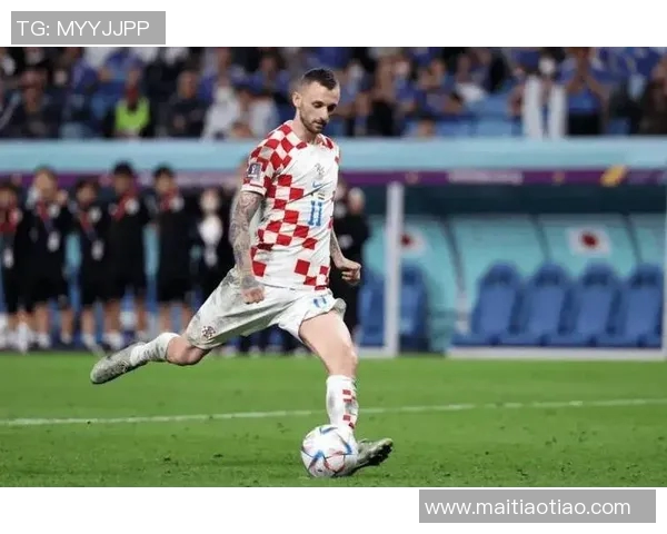 欧洲杯历届最佳球星排名盘点及现役球员表现分析